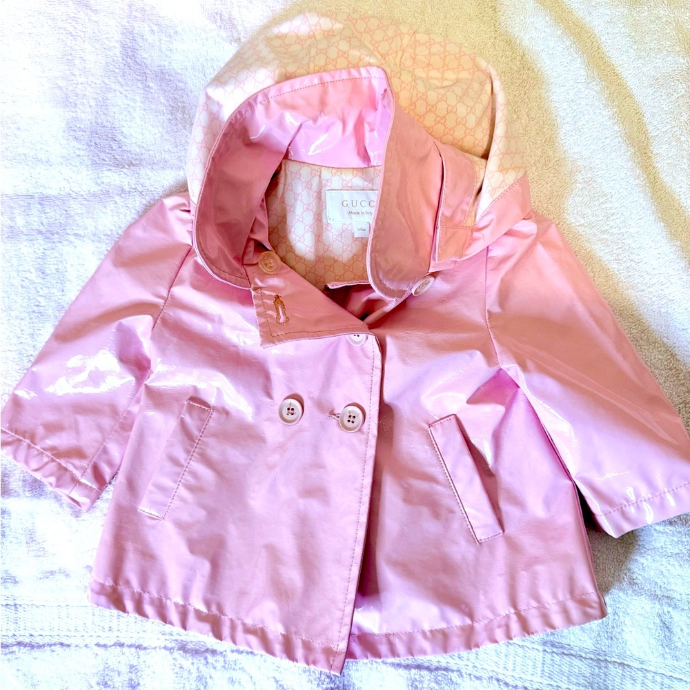 Gucci Shiny Pink Kids Raincoat Sz 3-6 mos